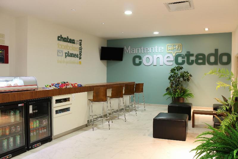 One Chihuahua Fashion Mall Exterior photo